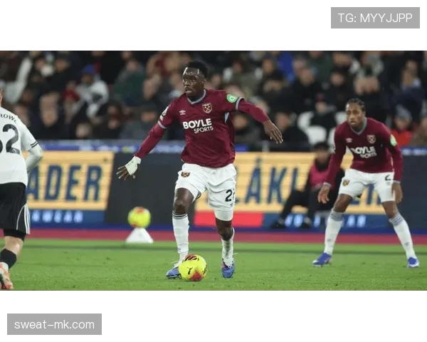 加拉塔萨雷防守体系稳固,新赛季稳健表现引关注 加拉塔萨雷防守体系稳固,新赛季稳健表现引关注