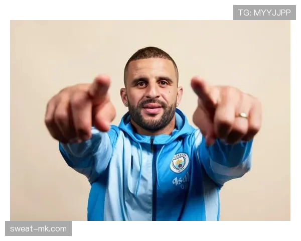 凯尔·沃克三冠王赛季核心后卫表现解析